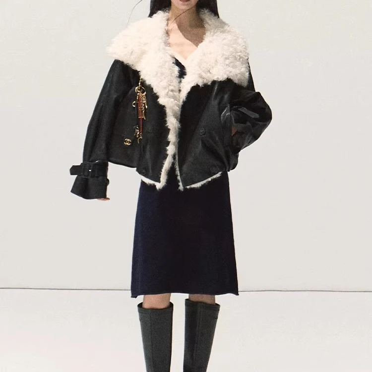 OAKMOO/"一夜的桂花树" 雾面柔光蓬松小羔毛毛短外套翻领派克服