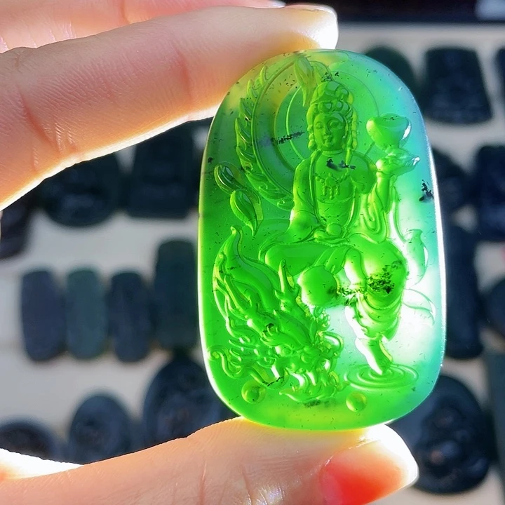 蛇纹石玉未镶嵌挂件泰山玉御龙观音