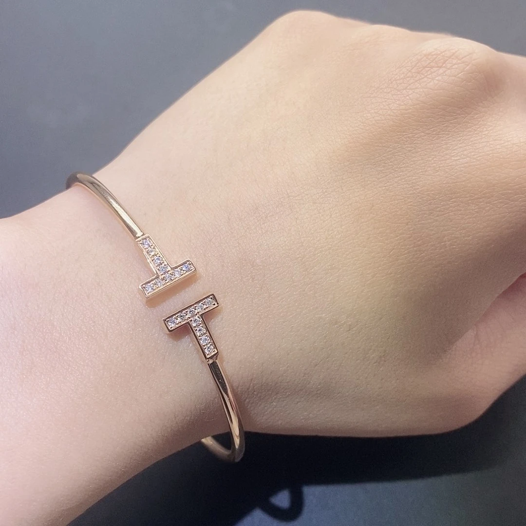 钻石手镯18K金镶嵌双t手镯k玫17