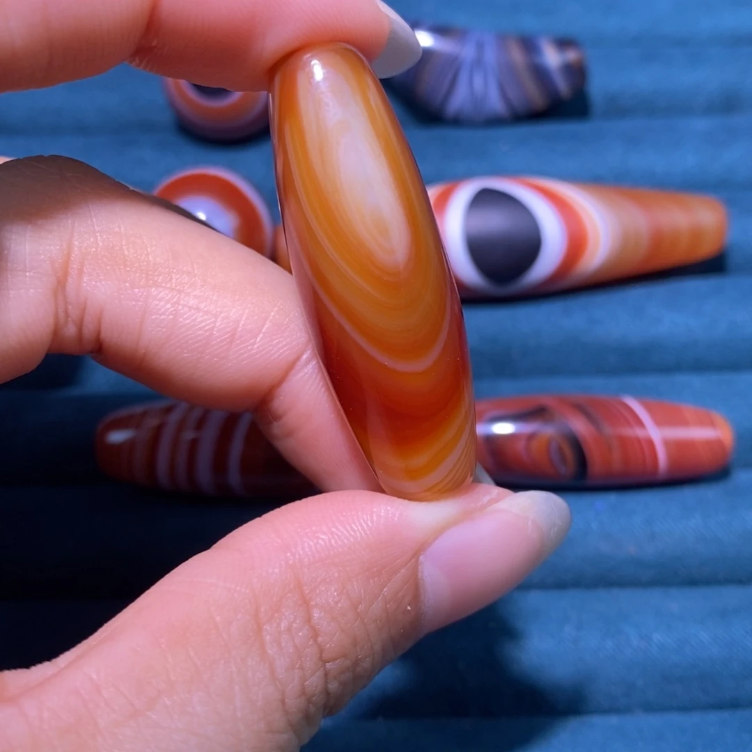 未镶嵌玛瑙/玉髓珠宝奇石