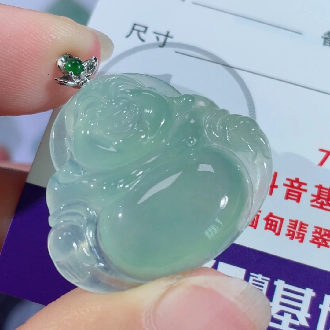 翡翠18K金镶嵌颈饰佛公