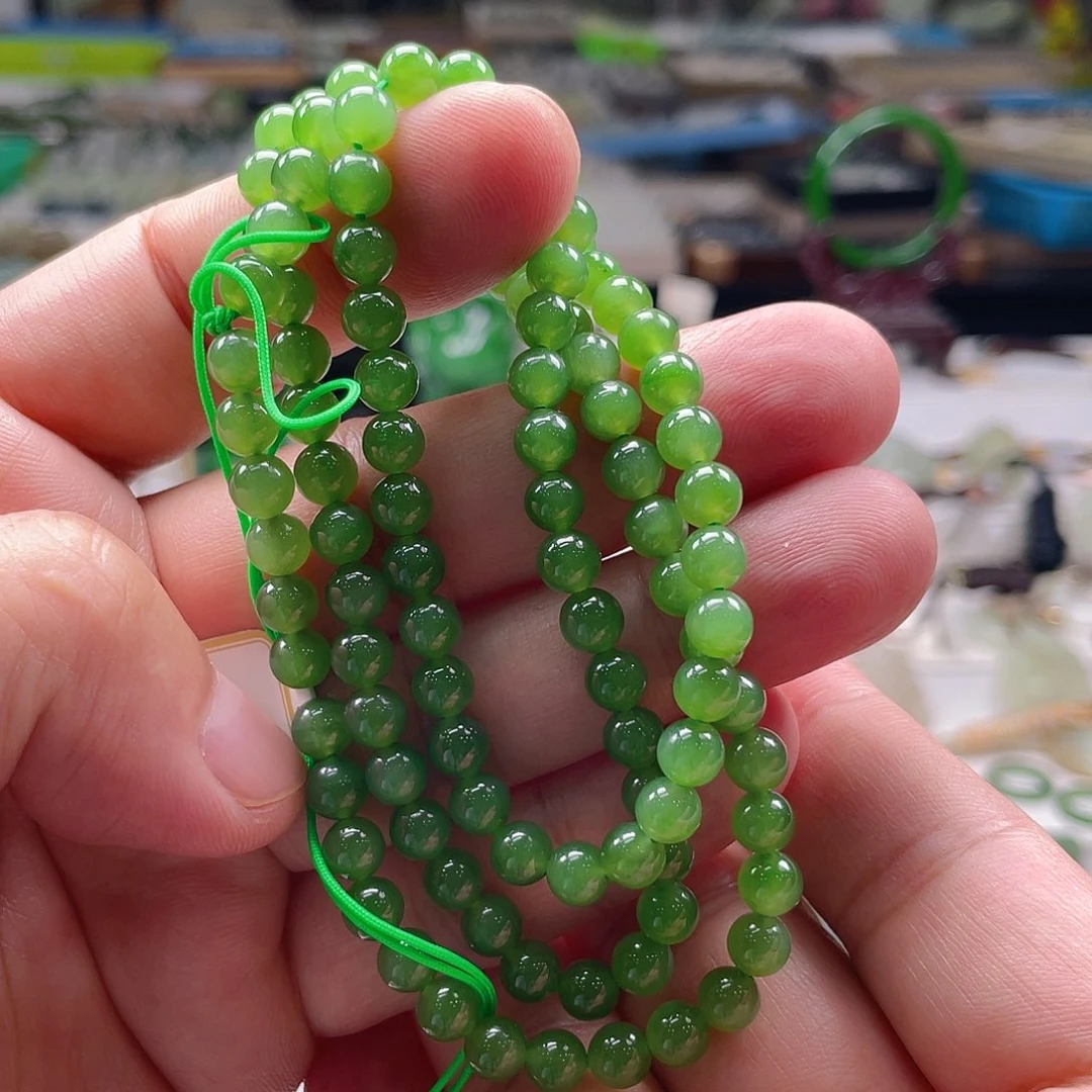 和田玉（碧玉）未镶嵌颈饰