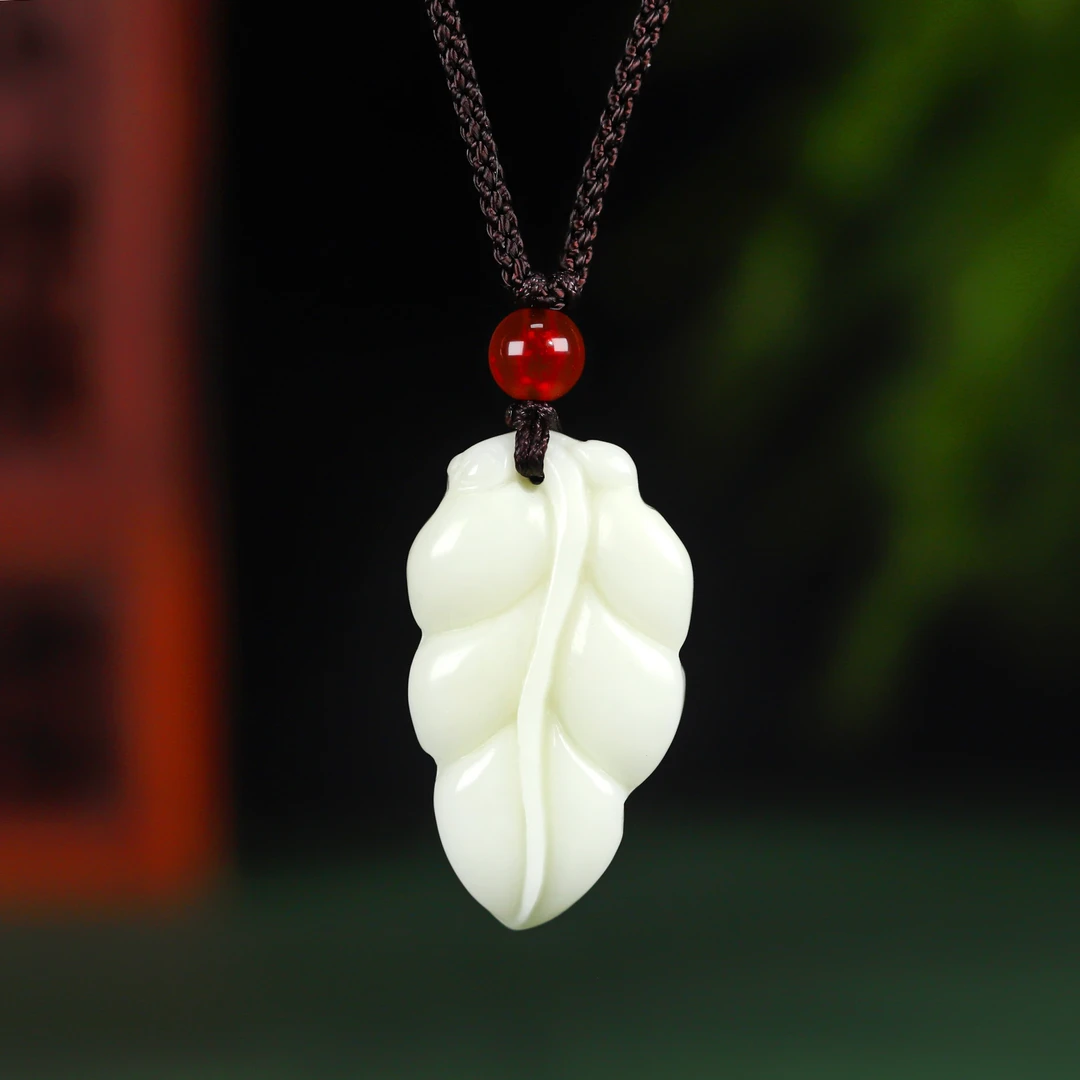 蓝田玉金枝玉叶小叶子吊坠大人小孩可戴兵马俑景区同款活玉保真