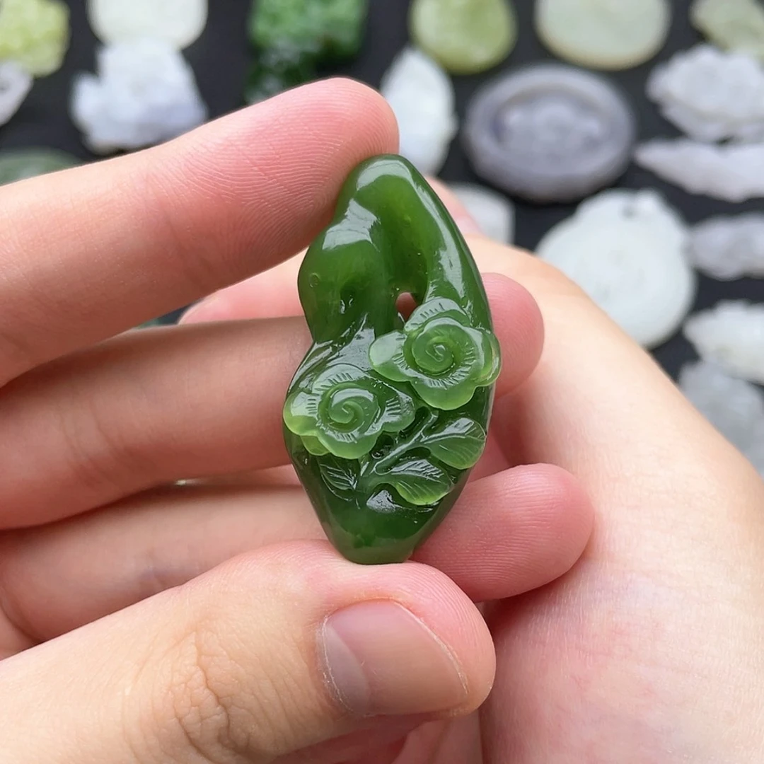【闪购商品】颈饰未镶嵌和田玉