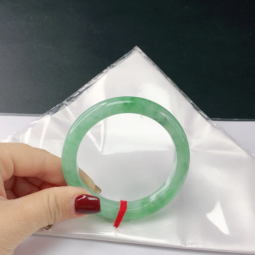 翡翠手镯未镶嵌翡翠118