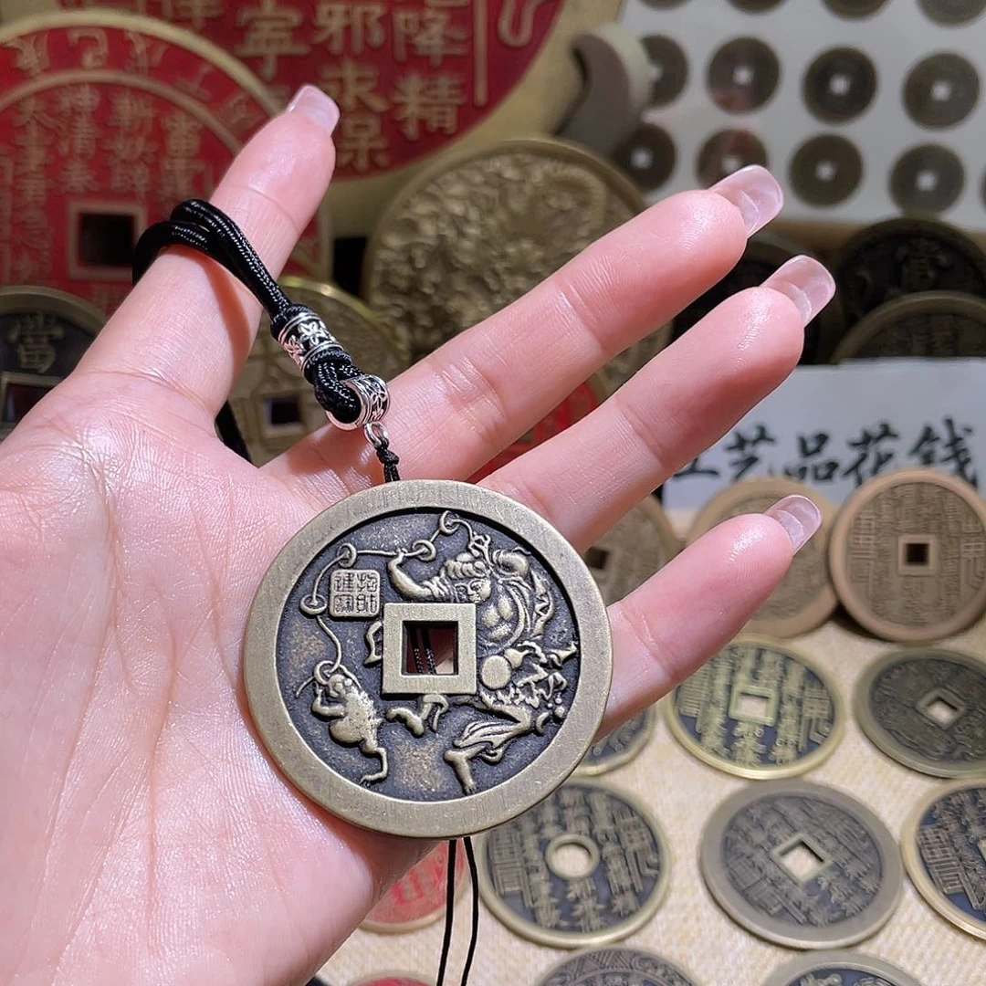 铜铜现代仿制工艺品花钱