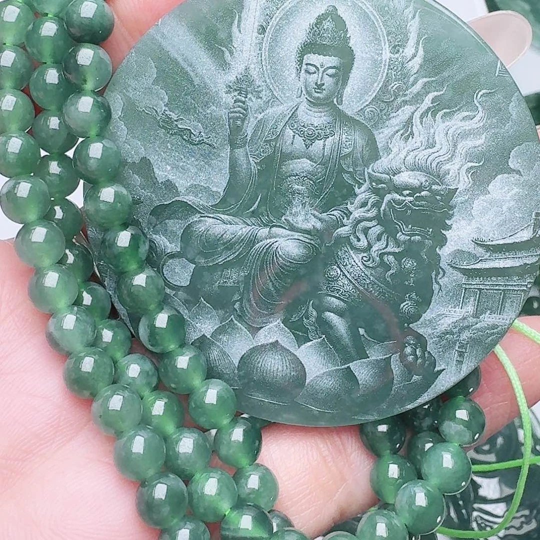 翡翠未镶嵌颈饰多样性发其一