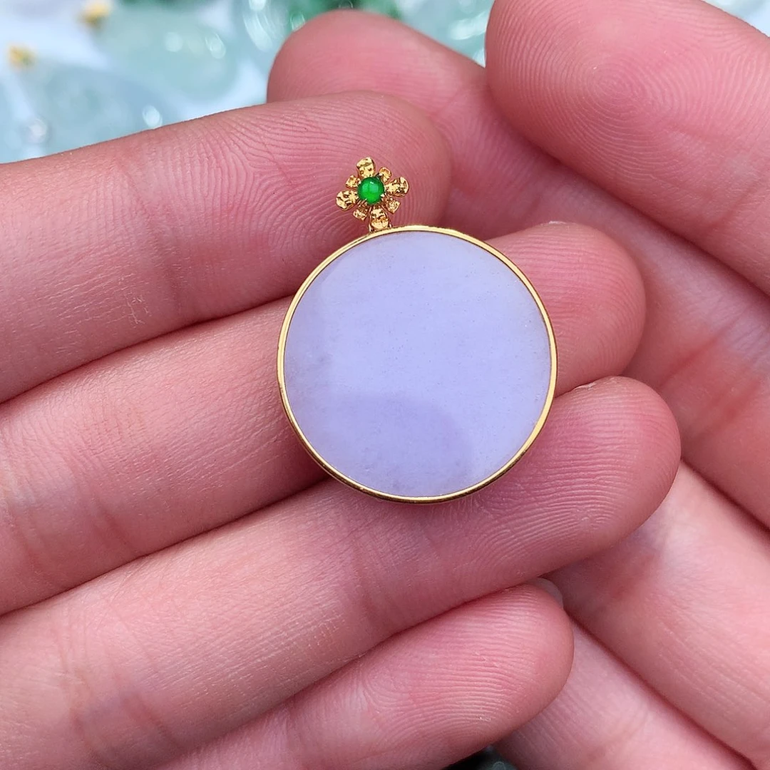 翡翠吊坠(不含链)18K金镶嵌