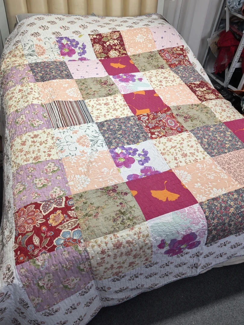 《辉岳》约200*230 白色叶子款真拼全棉床盖 不挑发一个