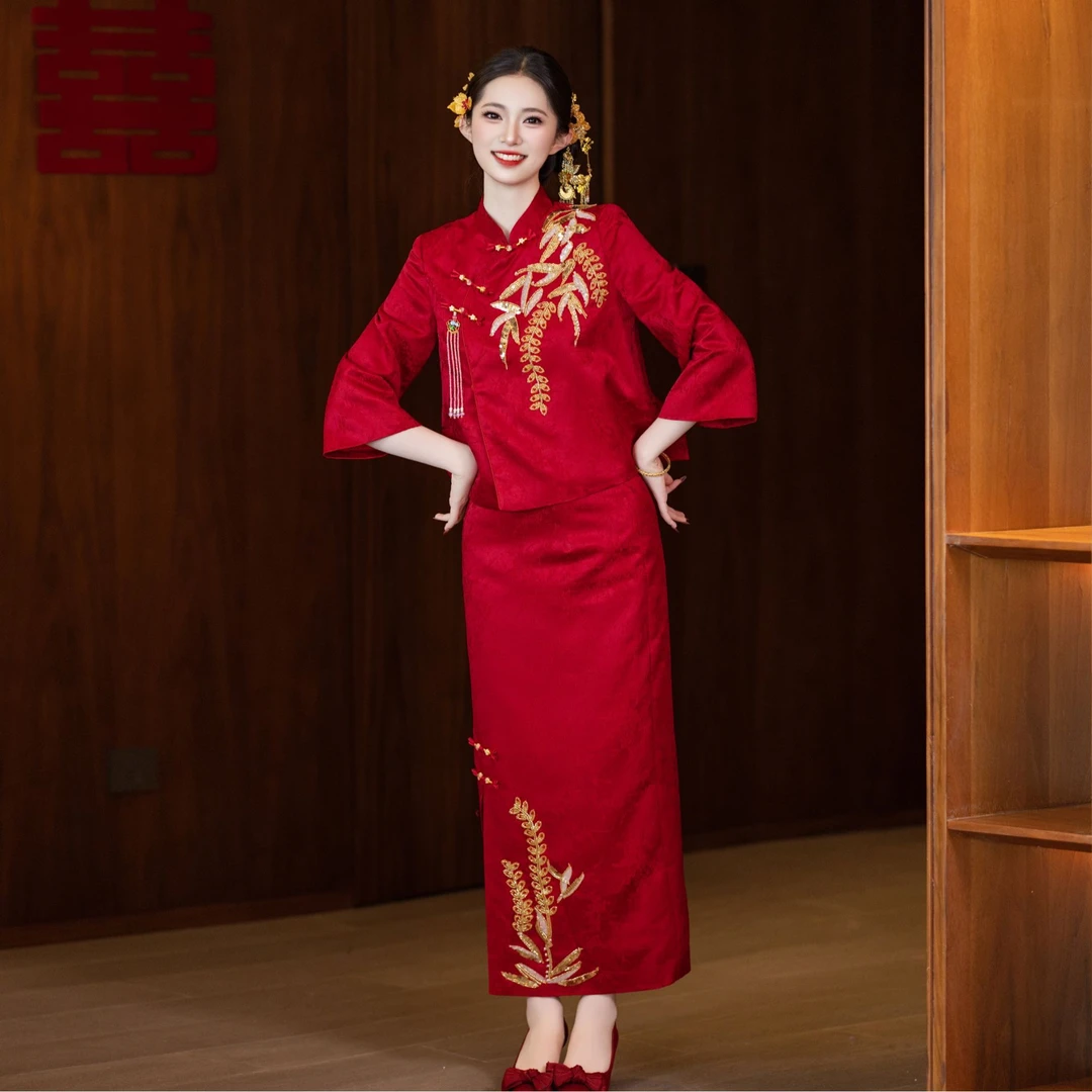 新中式红色礼服新娘结婚出阁服敬酒服结婚订婚领证回门宴晨袍旗袍