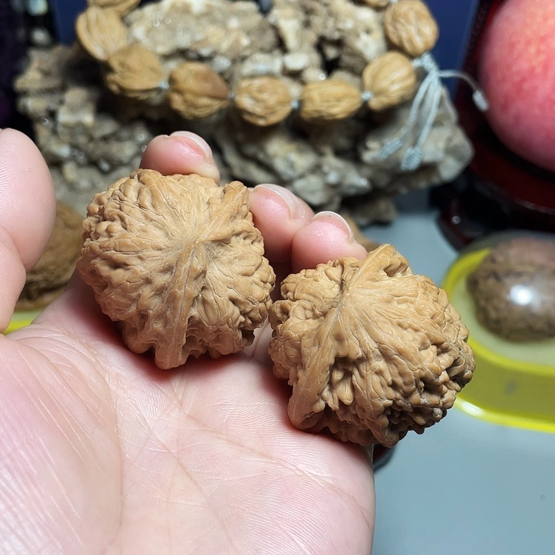 核桃手串/手链精品平谷凹底三角