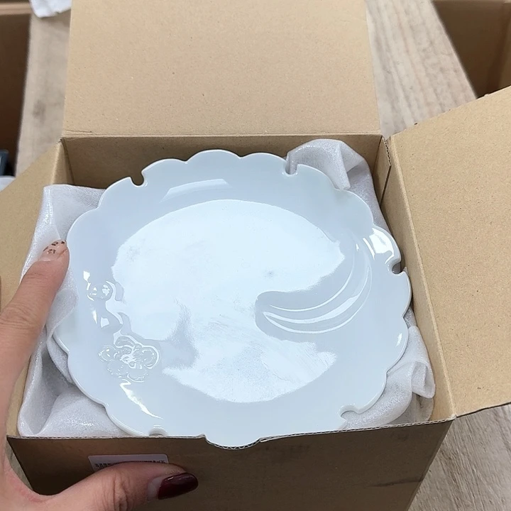 瓷片噗哈哈哈哈哈哈哈哈哈我的