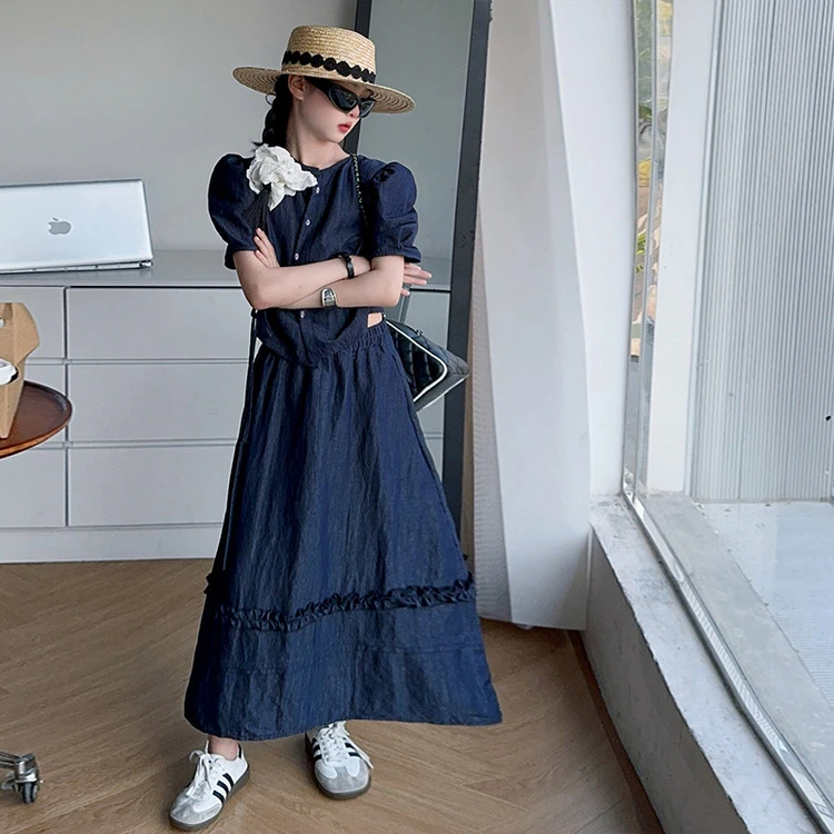 藏青色复古气质两件套女童2025夏季韩系泡泡袖上衣花边半身裙套装