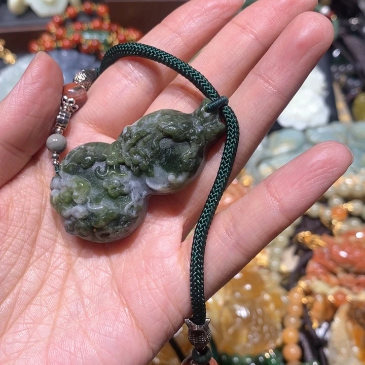 岫玉毛衣链未镶嵌