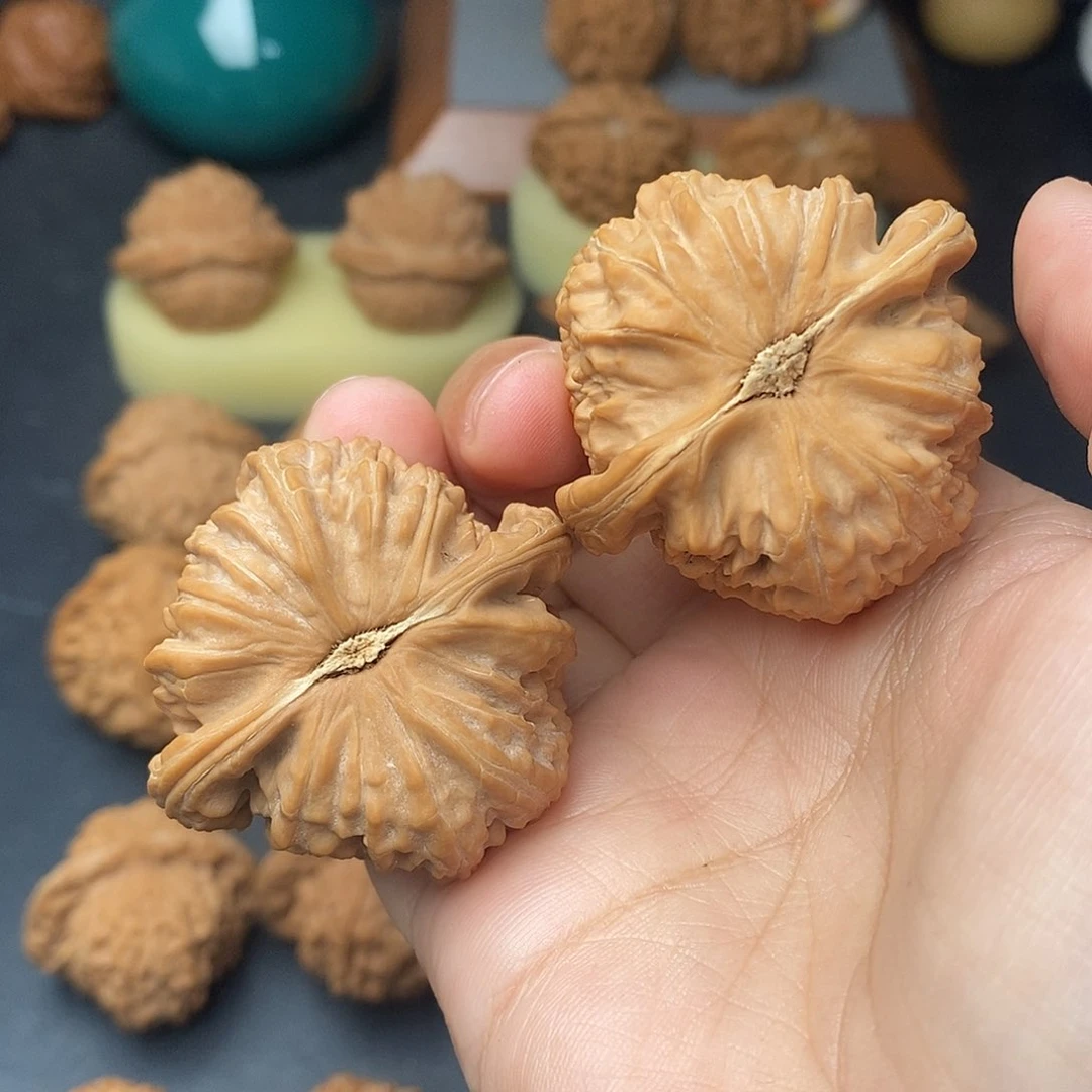 把件文玩核桃?****1球白全品43