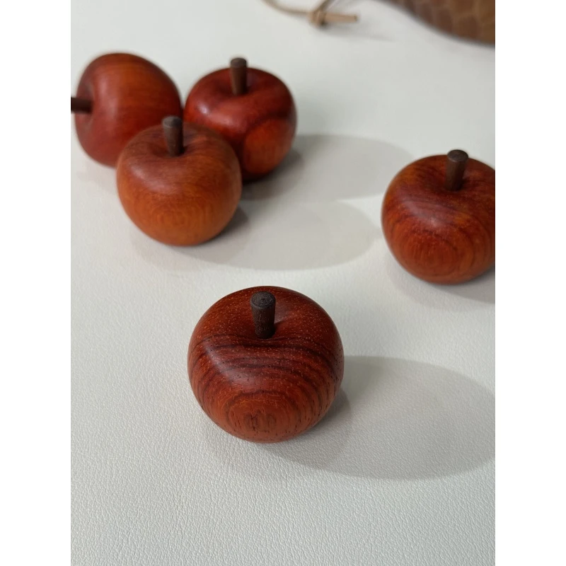 实木可爱苹果桌面装饰（单个）