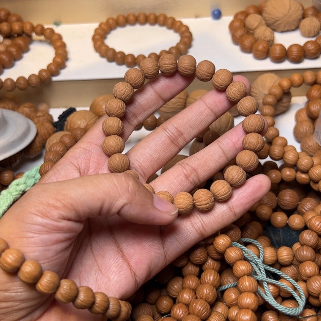 @***子猴头核桃吊坠凤羽1.18尺寸