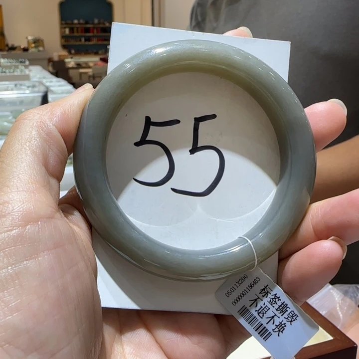 和田玉未镶嵌手镯753