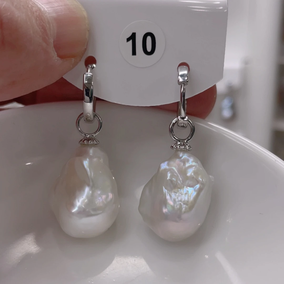 颈饰未镶嵌淡水珍珠