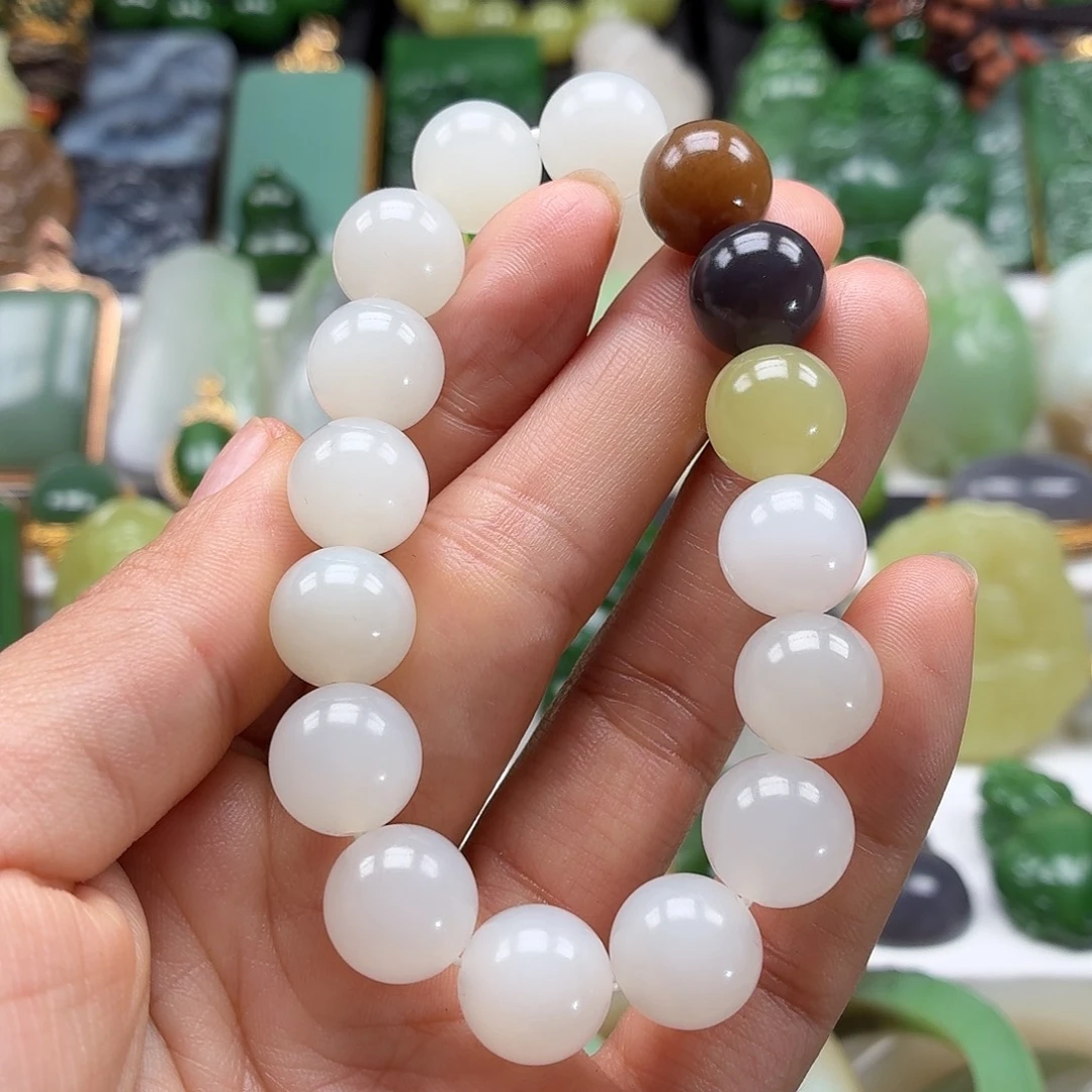 和田玉未镶嵌颈饰12漏