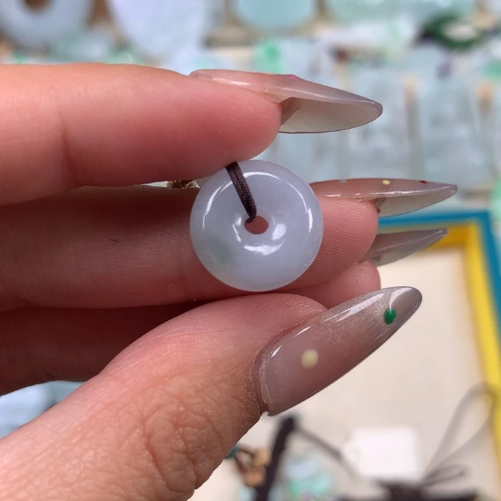 翡翠未镶嵌颈饰平安扣吊坠