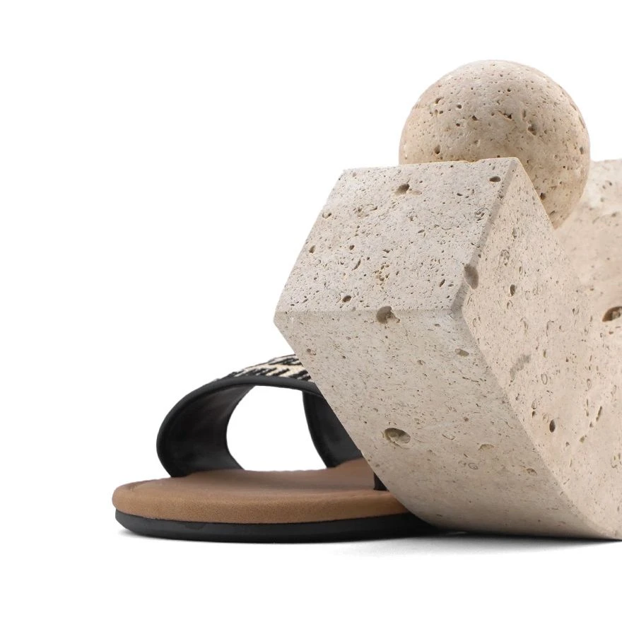 【77专属】新款休闲居家外穿舒适平底沙滩度假凉鞋KL252507-13A