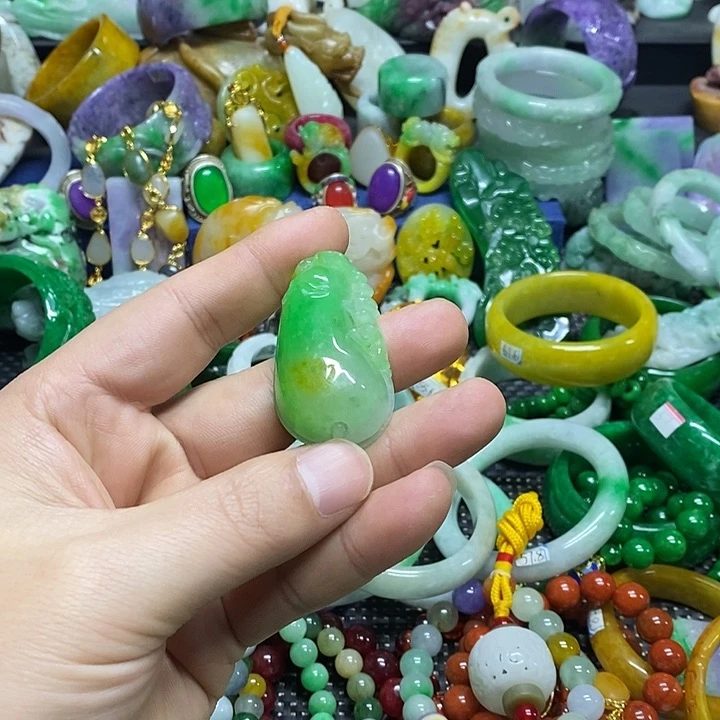 颈饰未镶嵌翡翠缅甸翡翠首饰配饰