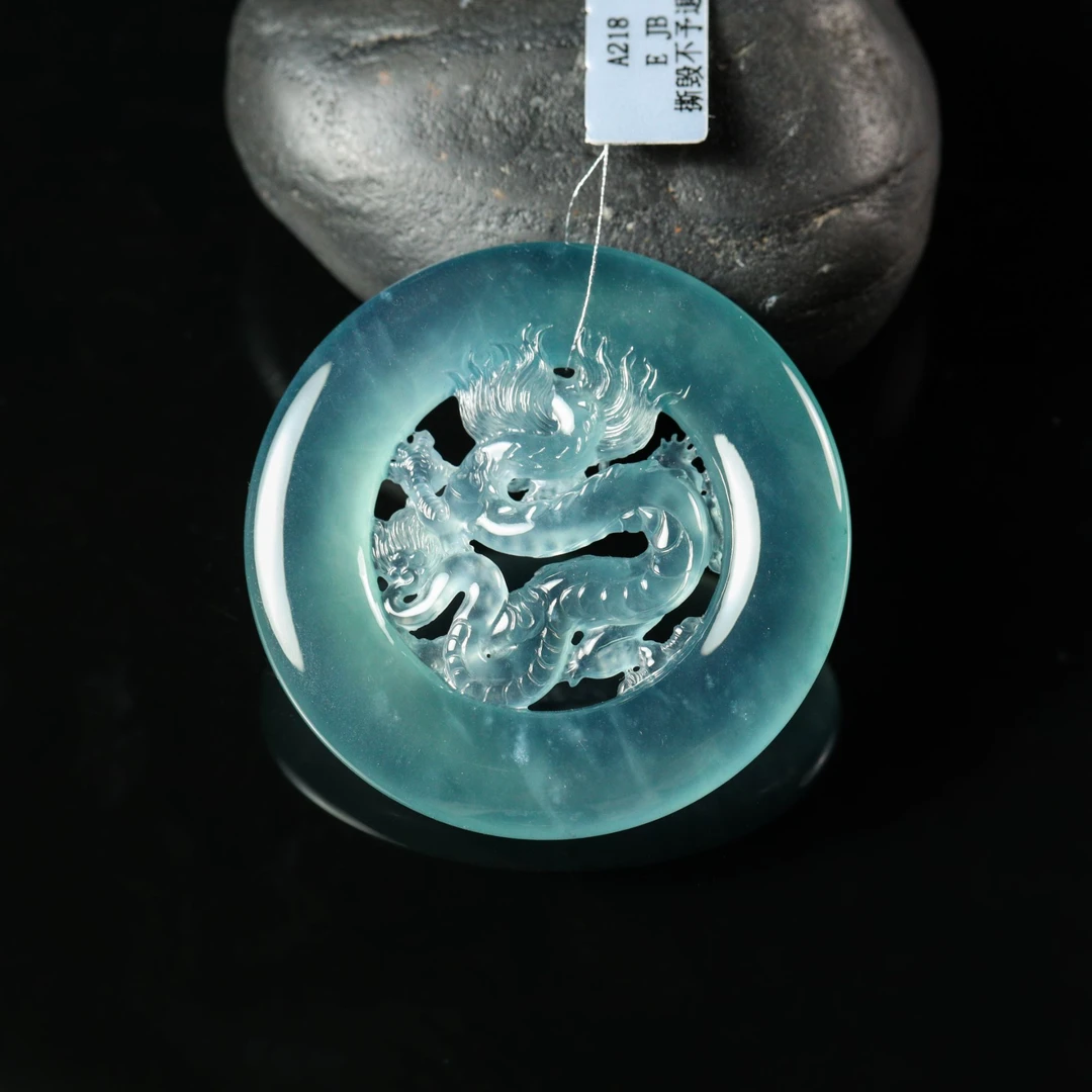 天然A货翡翠高冰种圆龙牌49*4.9