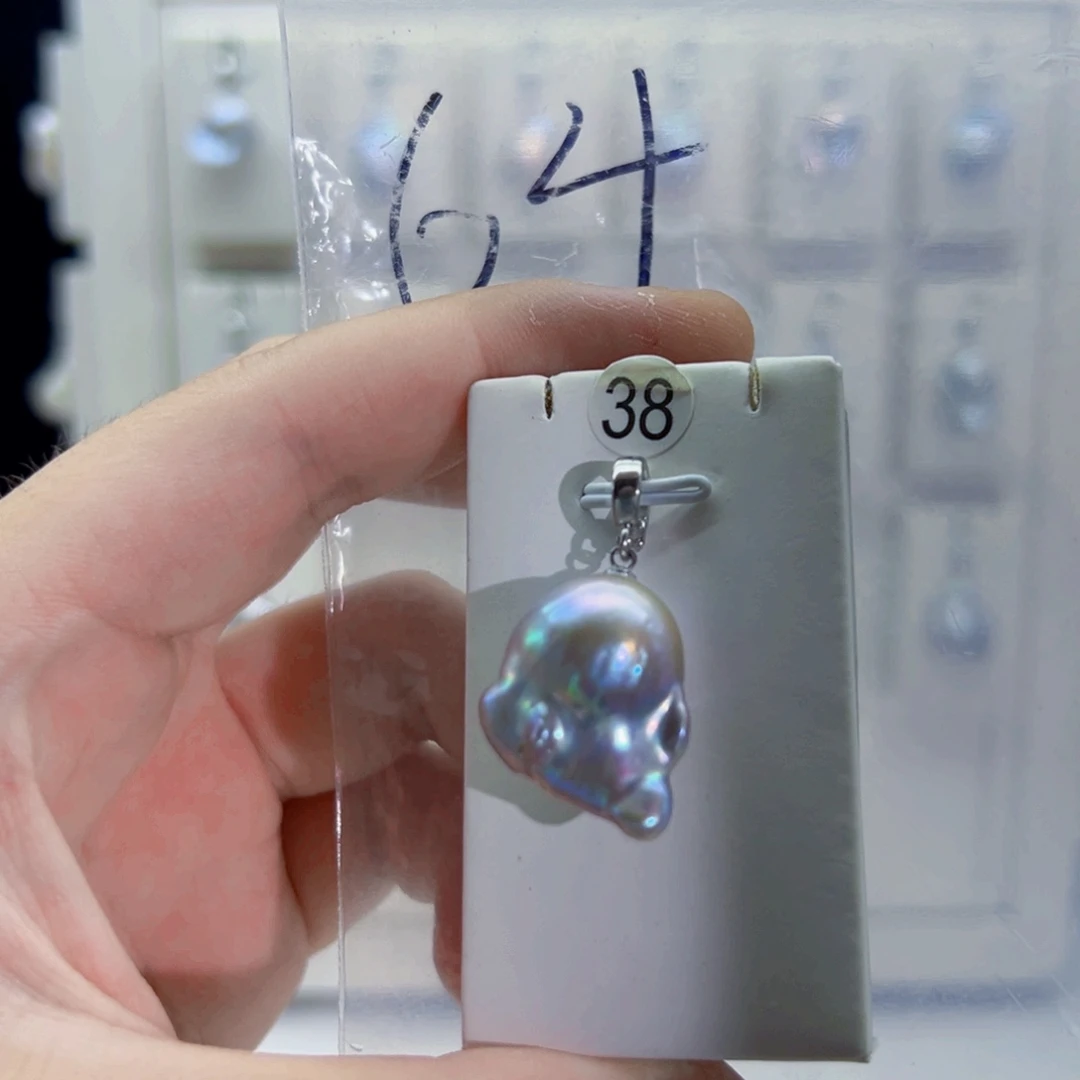 淡水珍珠颈饰合金