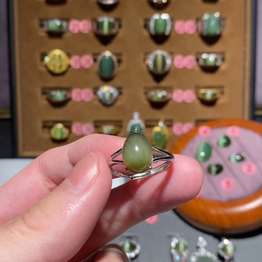 和田玉未镶嵌戒指