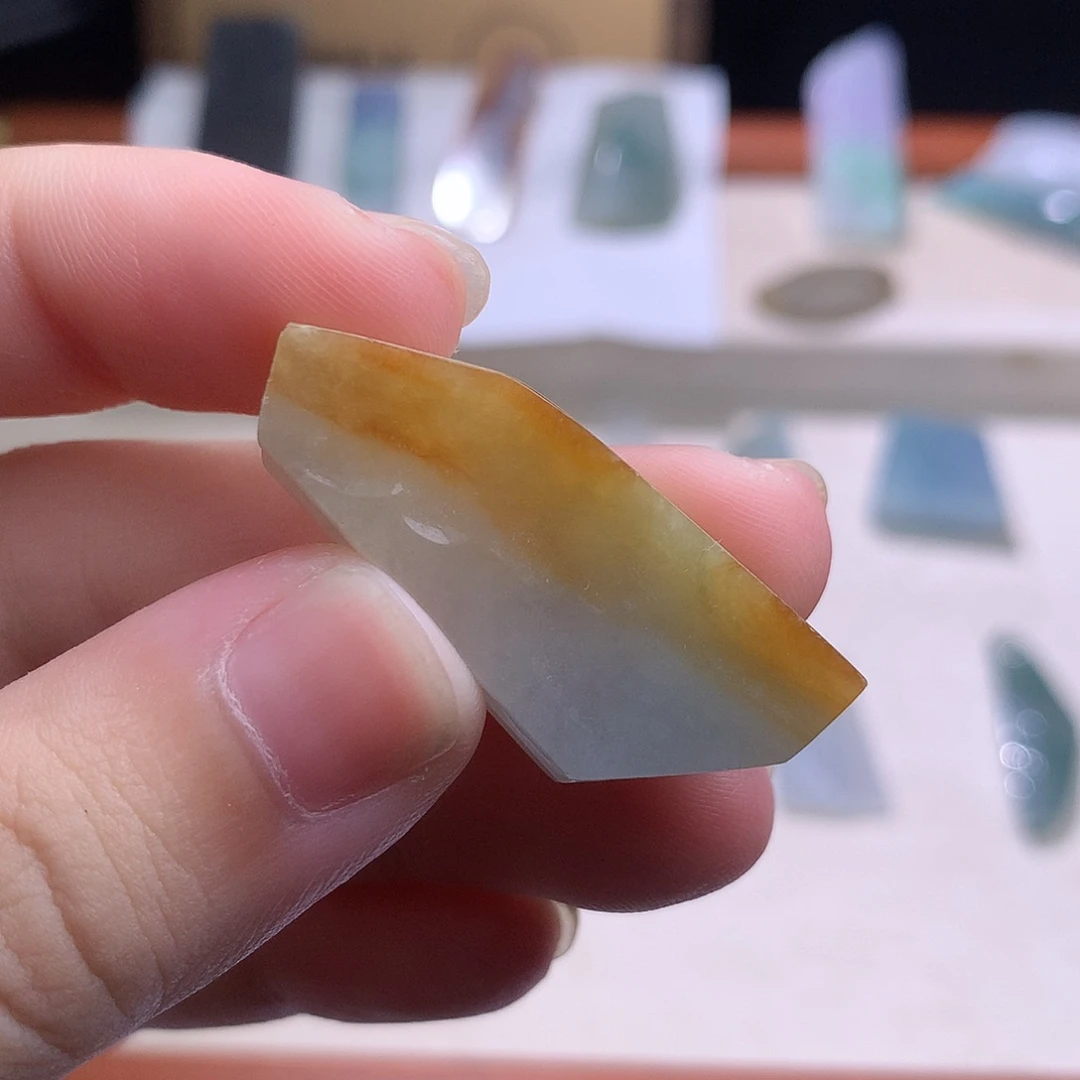 颈饰未镶嵌翡翠福利