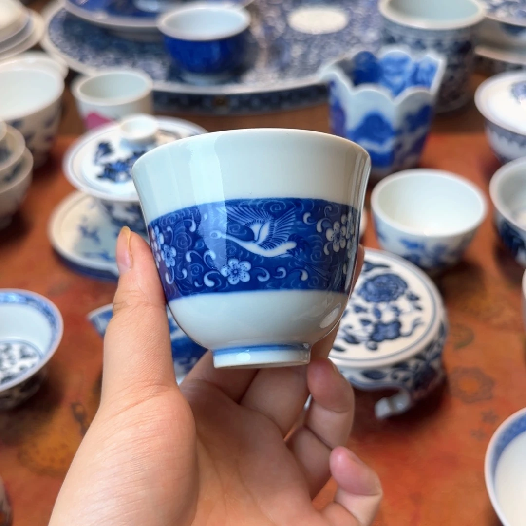 翔*镇坤堂，云鹤纹杯