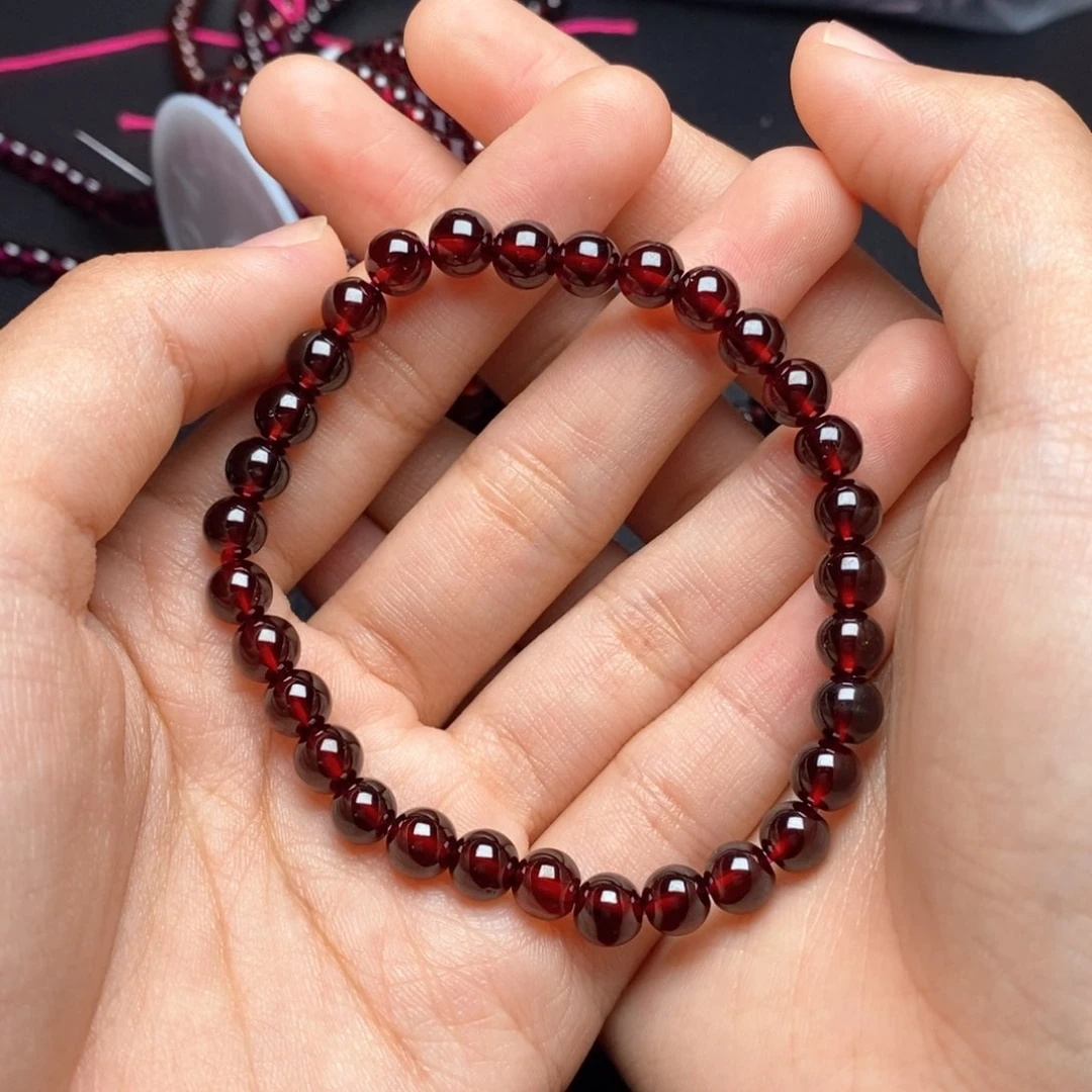 希***铭手链未镶嵌石榴石卡4