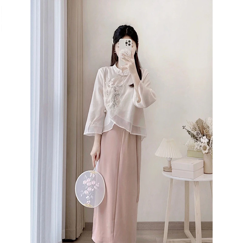 洋气衣服女甜美可爱风格新中式连衣裙子国风高级感千金清冷感贵