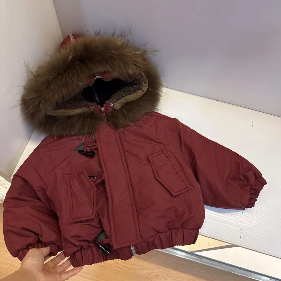 2025冬季装新款儿童超好看加绒时髦百搭真毛领男女童冲锋衣外套