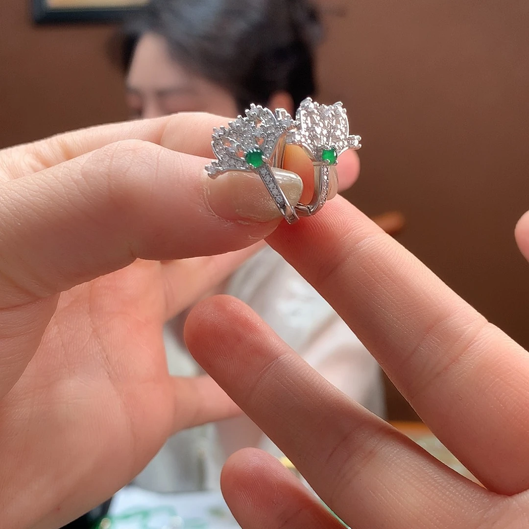 翡翠银S925镶嵌耳饰耳饰