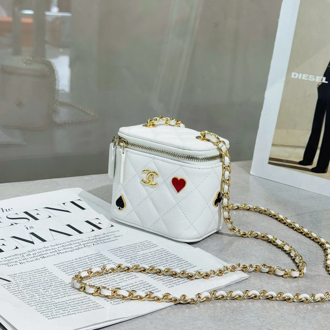 99新 Chanel/香奈儿 扑克牌系列白金荔枝纹盒子包