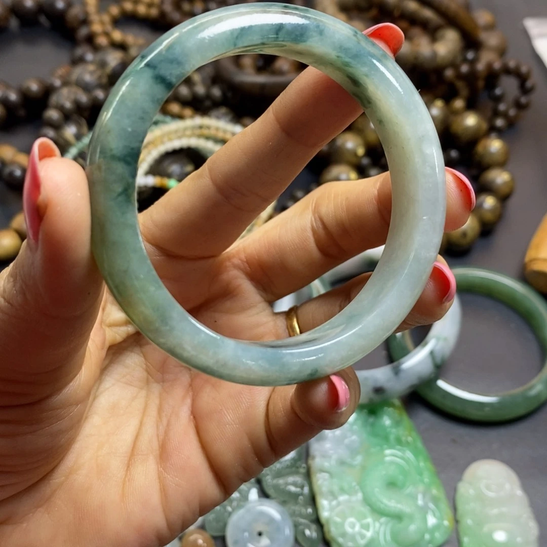 定制翡翠未镶嵌手镯52