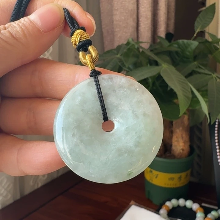 翡翠未镶嵌颈饰平安扣 42加大尺寸