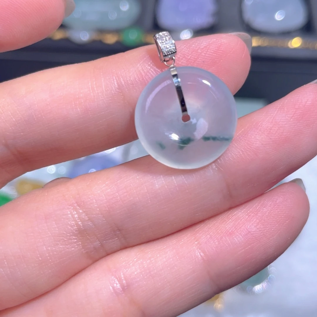 颈饰18K金镶嵌翡翠翡翠