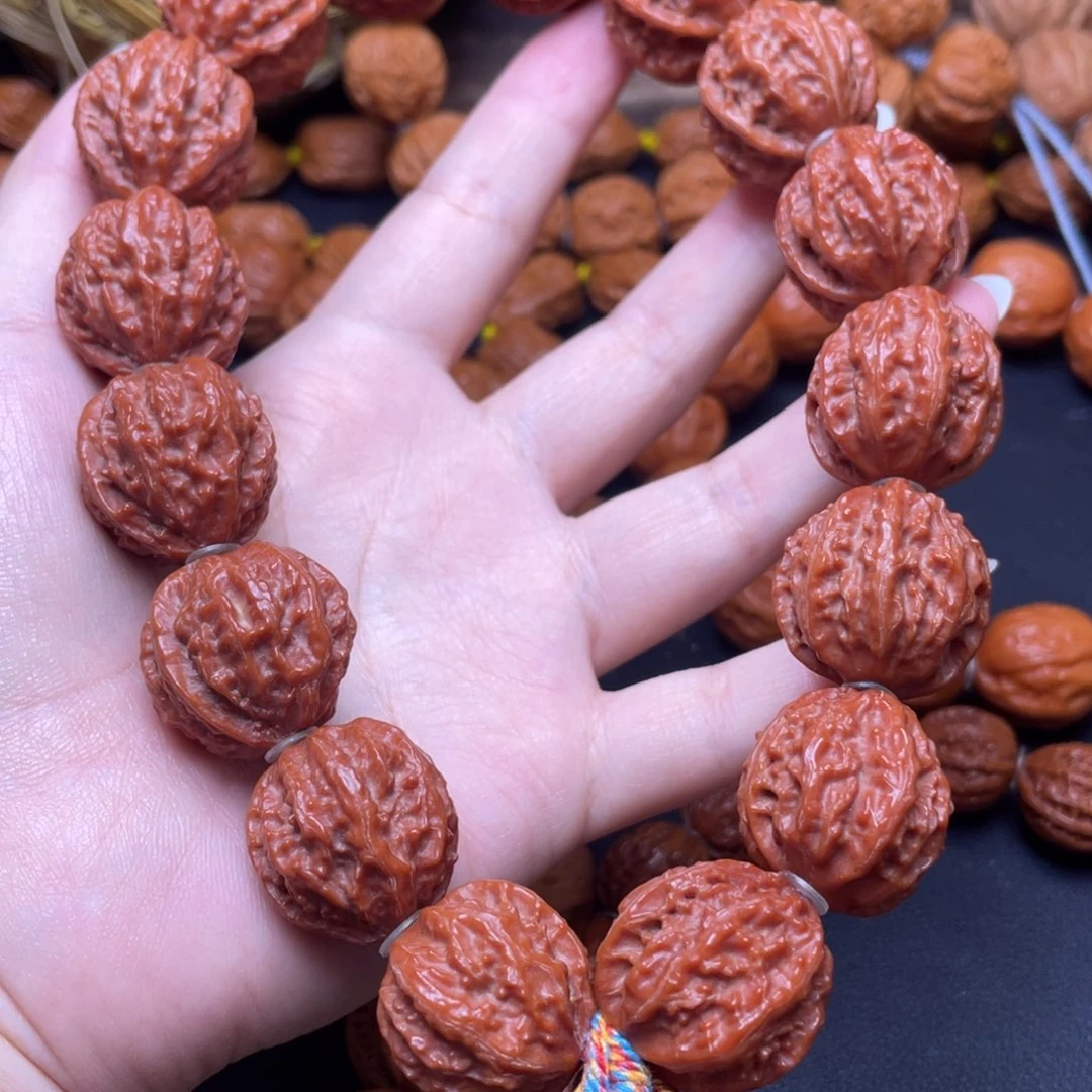 文玩核桃手串龙脊八棱手持