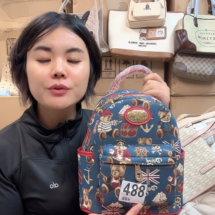 PVC包包包包包包包包