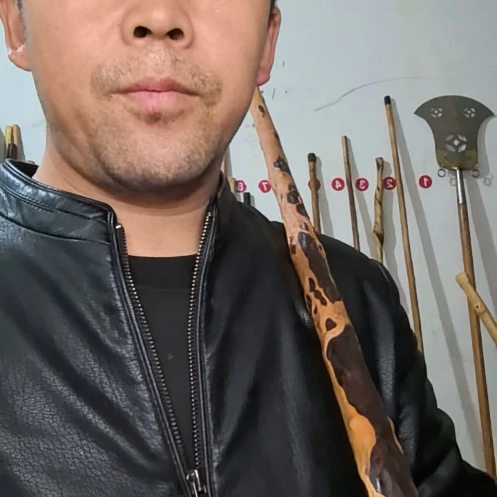 爱***奉铁甲木鞭杆武术棍