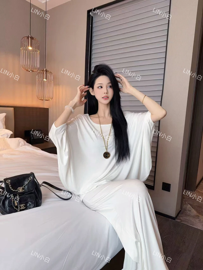 LIN小白 ｜松弛感套装 夏日软糯垂感纸片人圆领T上衣+长裤2022