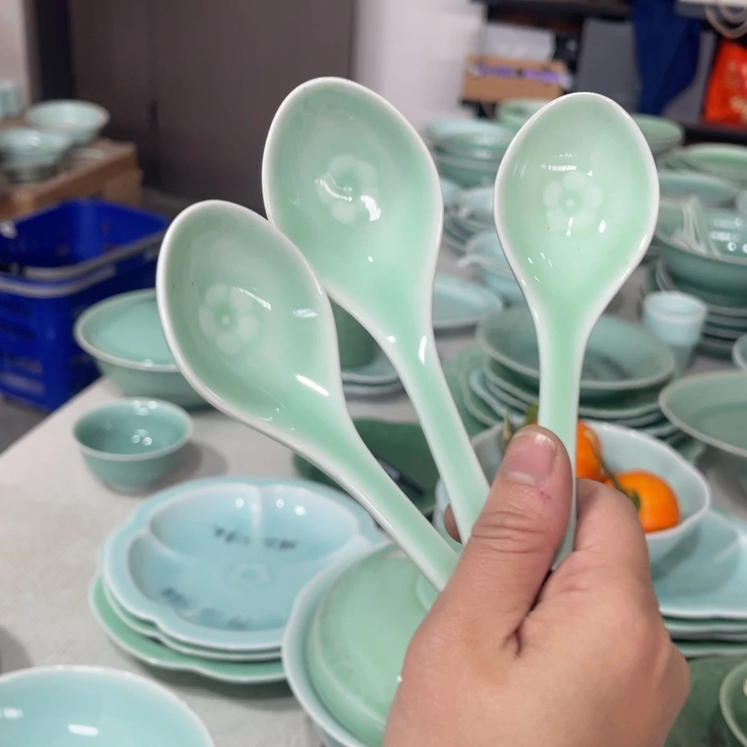 瓷片哈哈哈哈哈哈哈哈