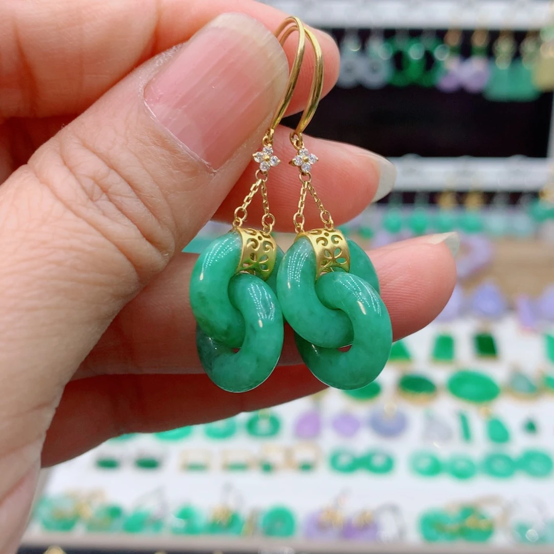 翡翠18K金镶嵌耳饰的