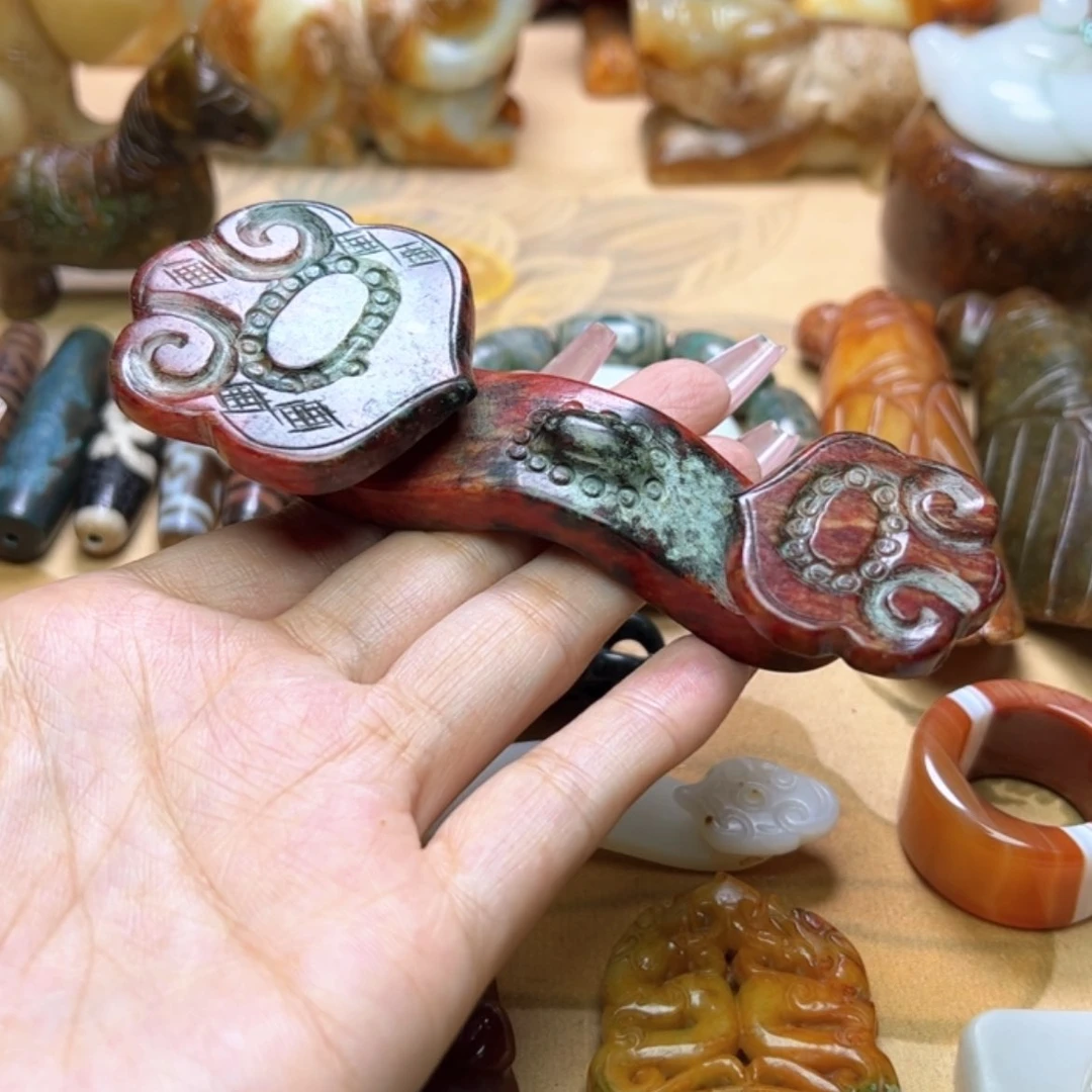 【闪购商品】蛇纹石玉颈饰未镶嵌