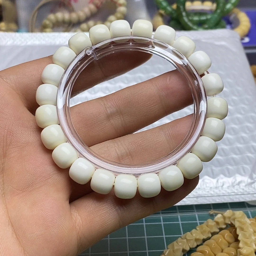 手串白玉菩提老型福利竞拍