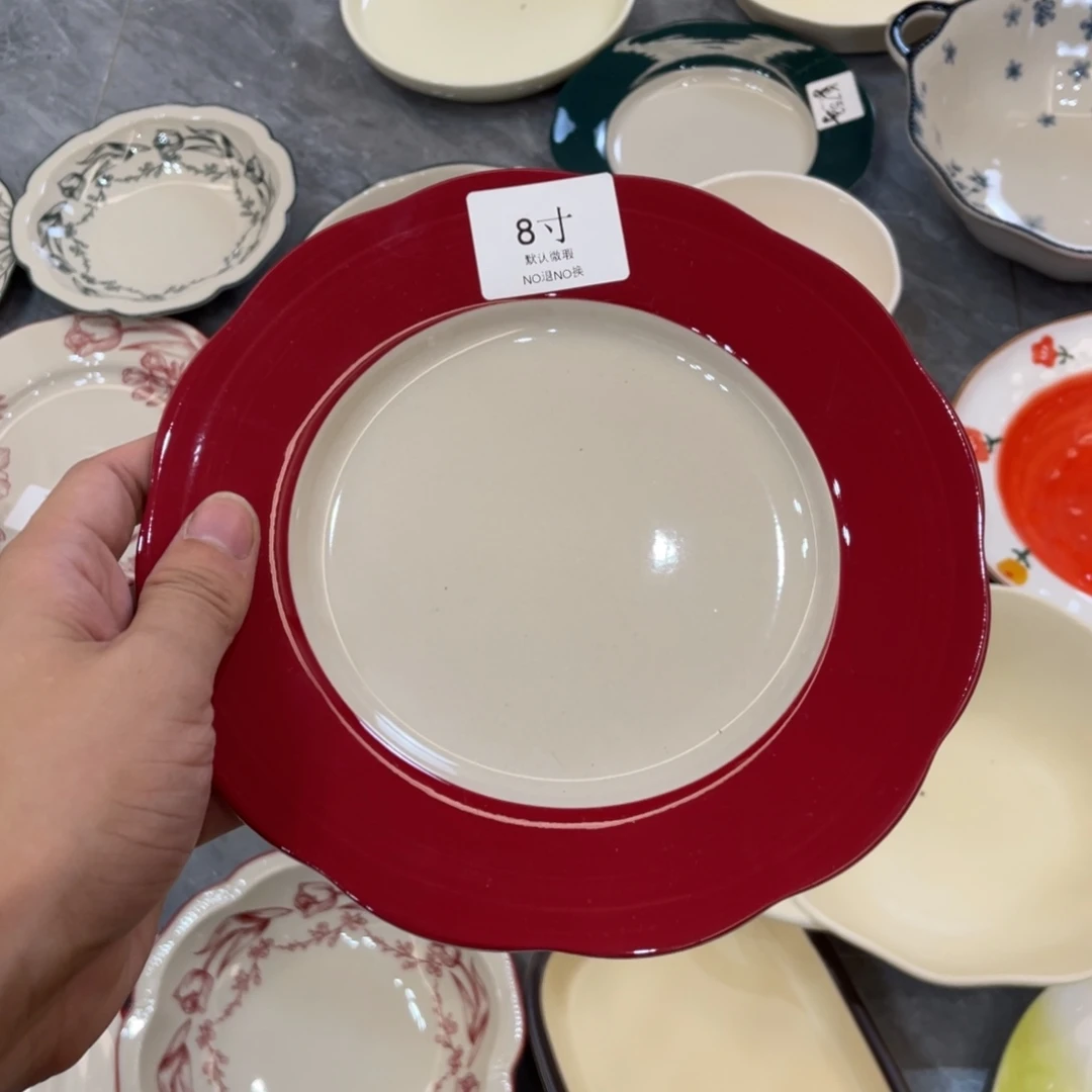 陶瓷微瑕餐具介意勿拍，满18飞！