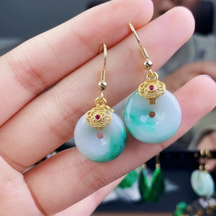 翡翠耳饰未镶嵌饰品